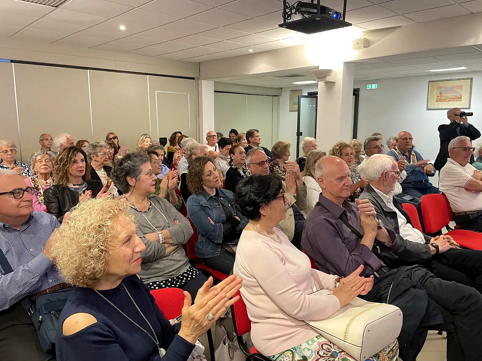 Il pubblico riunito per l'incontro dedicato al Ragusano DOP