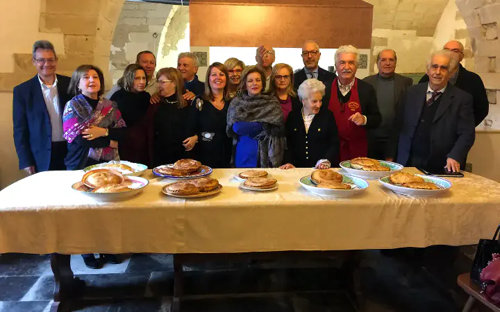 I partecipanti alla giornata dedicata allo sfoglio ragusano